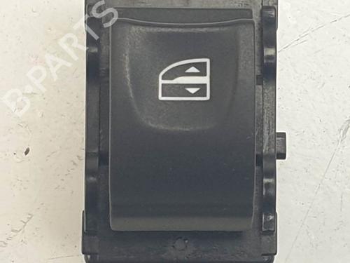 Used Right front window switch Right front window switch RENAULT MEGANE III Hatchback (BZ0/1_, B3_) 1.2 TCe (BZ2B, BZ11) (116 hp) 25140997 25140997