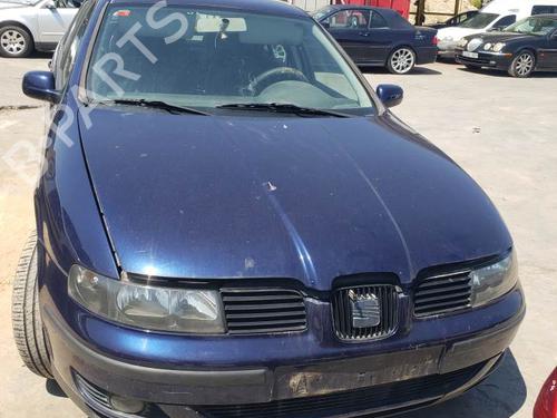 Nebelscheinwerfer links SEAT LEON (1M1) 1.9 TDI | BP27525526C30 