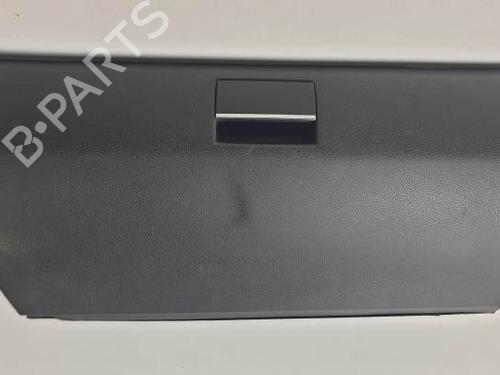 Used Glove box MERCEDES-BENZ A-CLASS (W169) A 160 (169.031, 169.331) (95 hp) 26650117