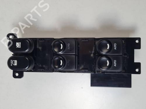 Used Left front window switch Left front window switch HYUNDAI i30 (FD) 1.6 CRDi (116 hp) 34611239 34611239