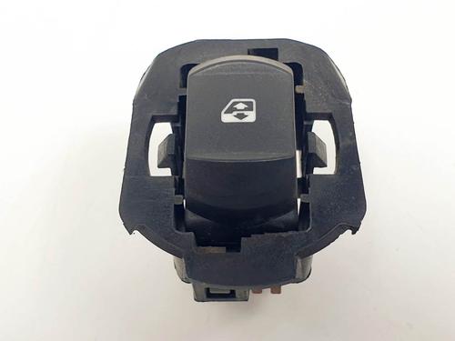 Used Right front window switch Right front window switch RENAULT LAGUNA II (BG0/1_) 2.0 dCi (BG1T) (150 hp) 24929312 24929312