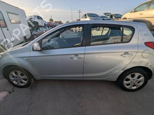 Left rear window switch HYUNDAI i20 I (PB, PBT) 1.4 | BP37539355I29 - Image 12