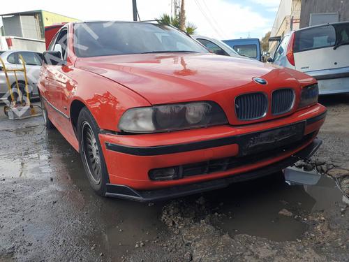 Pièces Détachées Usagées BMW 5 (E39)  523 i  4640214