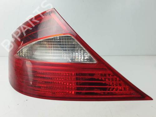 Used Left taillight MERCEDES-BENZ CLS (C219) CLS 320 CDI (219.322) (224 hp) 28060789