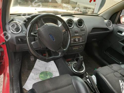 Brugte FORD FIESTA V (JH_, JD_) 1.6 TDCi (90 hp) 3465003