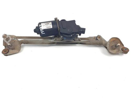 Used Front wiper motor TOYOTA COROLLA Verso (ZER_, ZZE12_, R1_) 1.8 (ZNR11_, ZNR11R) (129 hp) 24339130