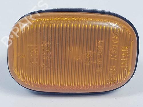 Used Left side indicator Left side indicator TOYOTA MR2 III (ZZW3_) 1.8 16V VT-i (ZZW30) (140 hp) 25285948 25285948