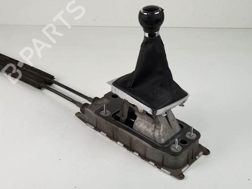 Used Gear lever Gear lever VW PASSAT B6 Variant (3C5) 2.0 TDI 16V (140 hp) 7406041 7406041