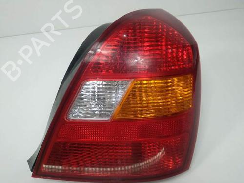 Used Right taillight HYUNDAI ELANTRA III Saloon (XD) 2.0 CRDi (113 hp) 8327884