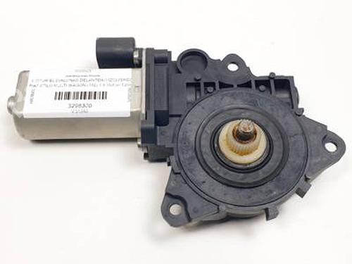 Fensterhebermotor vorne links für FIAT STILO Multi Wagon (192_) 1.9 D Multijet (120 hp) 30763487
