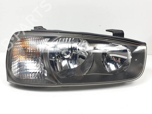 Used Right headlight Right headlight HYUNDAI ELANTRA III (XD) 2.0 CRDi (113 hp) 40174923 40174923