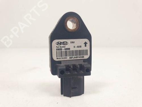 Used Electronic sensor HYUNDAI i30 (GD) 1.4 (99 hp) 13875613