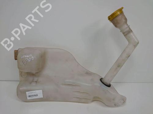 Used Windscreen washer tank Windscreen washer tank RENAULT MEGANE III Grandtour (KZ0/1) 1.5 dCi (KZ09, KZ0D, KZ1G, KZ29, KZ14, KZ1W, KZ10, KZ1F,... (110 hp) 8237018 8237018