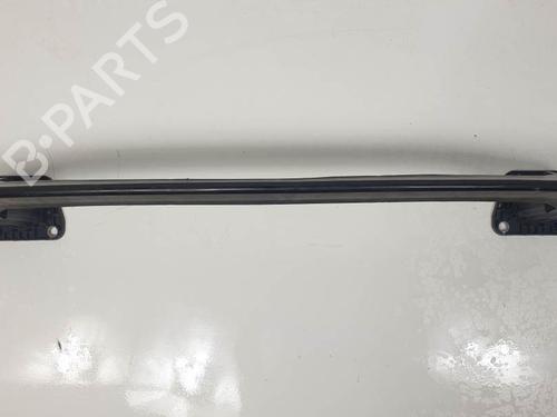Used Front bumper reinforcement Front bumper reinforcement FIAT DOBLO Bus (263_) 1.3 D Multijet (263AXU1A, 263AYB1A) (95 hp) 24915000 24915000