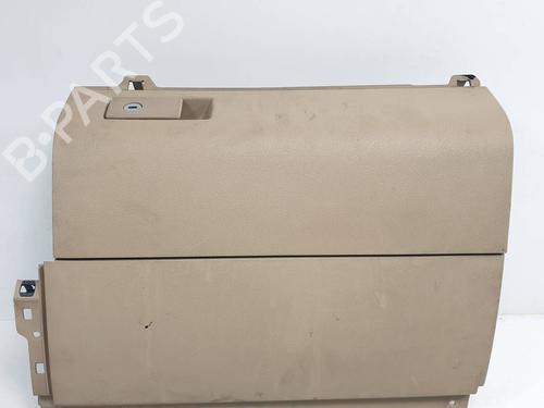 Used Glove box Glove box 37668396 37668396