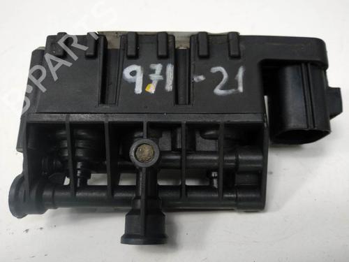 Used Electronic module Electronic module LAND ROVER RANGE ROVER SPORT I (L320) 3.0 D 4x4 (245 hp) 8197894 8197894