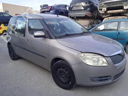 Electronic module SKODA ROOMSTER (5J7) 1.4 TDI | BP30450377M83 - Image 9