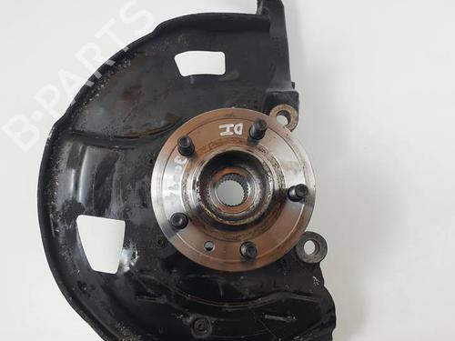 Used Left front steering knuckle LAND ROVER DISCOVERY IV (L319) 3.0 SDV6 4x4 (256 hp) 30142391