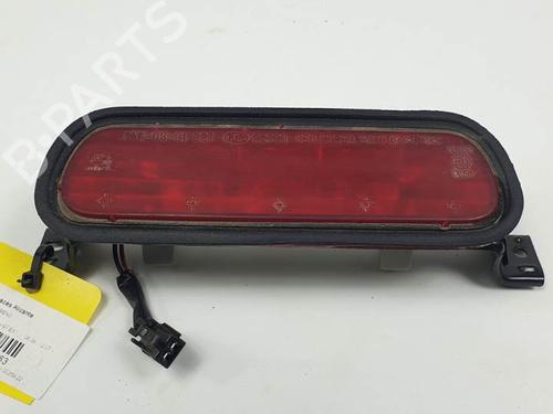 Used Third brake light KIA SORENTO I (JC) 2.5 CRDi (163 hp) 12359182