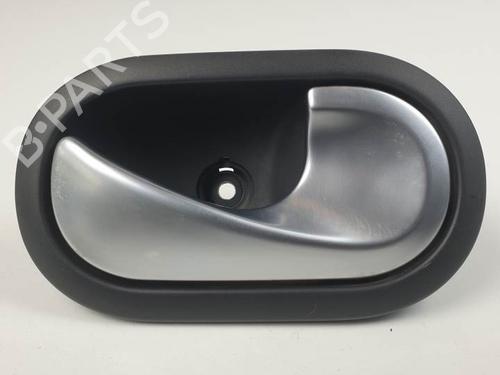 Used Front right interior door handle RENAULT GRAND SCÉNIC II (JM0/1_) 1.5 dCi (JM1E) (106 hp) 25590757