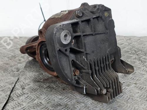 Used Rear differential BMW 5 Touring (E61) 525 d (177 hp) 6860119