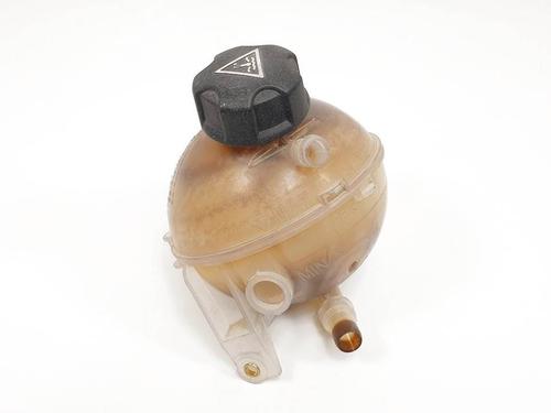 expansion-tank-ds-ds-5-kf_-20-hybrid4-4x4-9654429680-2015-2016-2017-2018-15638817 main image