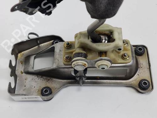 Gear lever HYUNDAI ACCENT II Saloon (LC) 1.5 CRDi | BP7406489M90 