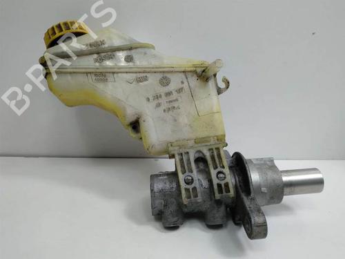 Used Brake master cylinder FIAT DOBLO Cargo (263_) 1.3 D Multijet (90 hp) 8941963