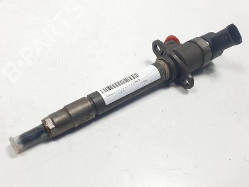 Used Injector VOLVO S80 I (184) D5 (163 hp) 17898942