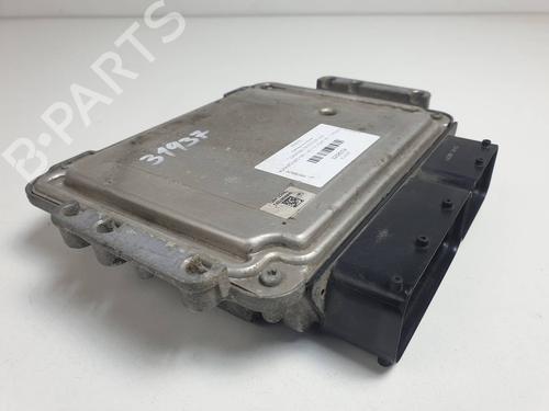Used Engine control unit (ECU) Engine control unit (ECU) ALFA ROMEO 159 (939_) 1.9 JTDM 16V (939AXC1B, 939AXC12) (150 hp) 30633382 30633382