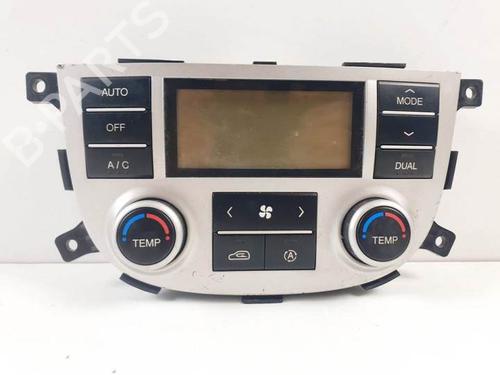Used Climate control HYUNDAI SANTA FÉ II (CM) 2.2 CRDi GLS (150 hp) 24989155