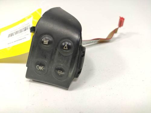 Used Steering wheel controls Steering wheel controls VW PASSAT B6 Variant (3C5) 2.0 TDI 16V (140 hp) 8333484 8333484