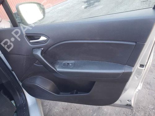 Gear lever RENAULT CAPTUR II (HF_) TCe 90 (HFM6) | BP24990428M90 - Image 17