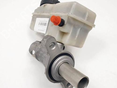 Used Brake master cylinder Brake master cylinder DACIA SANDERO II 1.2 (73 hp) 17588576 17588576