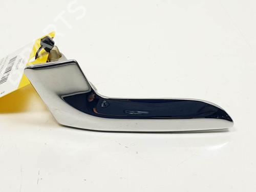 Used Front right interior door handle MERCEDES-BENZ C-CLASS (W202) C 220 CDI (202.133) (125 hp) 28060657