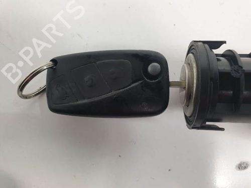 Ignition barrel FIAT BRAVO II (198_) 1.9 D Multijet (198AXB1A) | BP6852580M48 