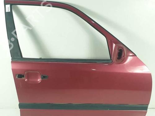 Used Right front door Right front door 18319218 18319218