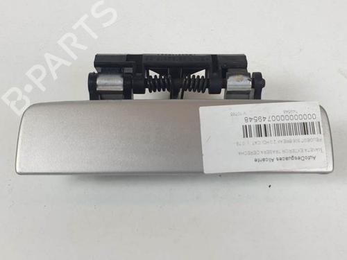Used Rear right exterior door handle PEUGEOT 306 Break (7E, N3, N5) 2.0 HDI 90 (90 hp) 12370872