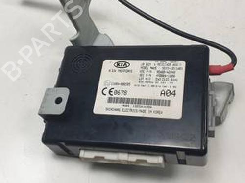 Elektronik Modul für KIA CEE'D (JD) 1.4 CRDi 90 (90 hp) 31656814