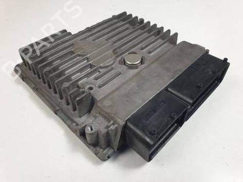 Used Engine control unit (ECU) SEAT IBIZA IV (6J5, 6P1) 1.6 TDI (90 hp) 31080639