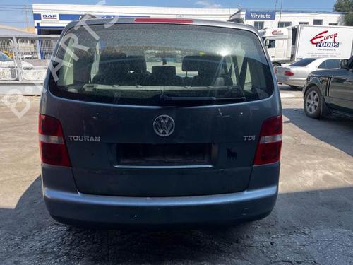 Fuse box VW TOURAN (1T1, 1T2) 1.9 TDI | BP13917595E1 