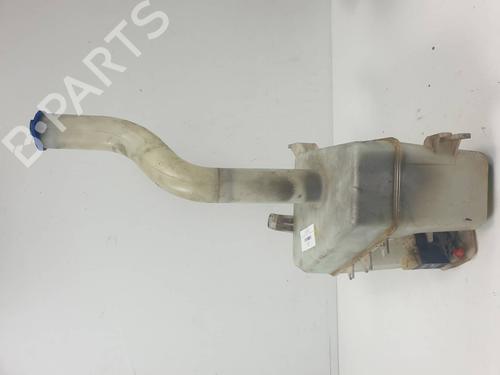 Used Windscreen washer tank Windscreen washer tank HYUNDAI TUCSON (JM) 2.0 CRDi All-wheel Drive (140 hp) 36487913 36487913