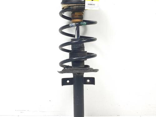 Used Left front shock absorber Left front shock absorber RENAULT SCÉNIC II (JM0/1_) 1.9 dCi (JM0G, JM12, JM1G, JM2C) (120 hp) 39745104 39745104