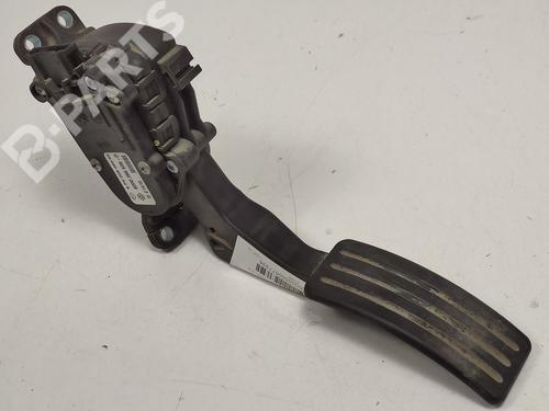 Used Pedal Pedal DACIA SANDERO 1.2 16V (75 hp) 9557578 9557578