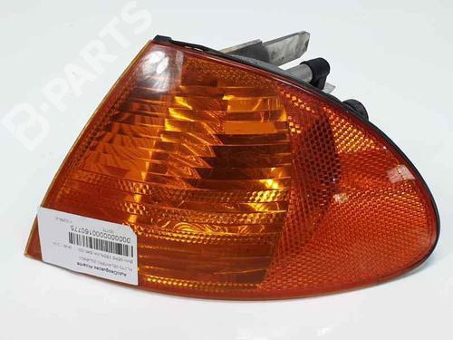 left-front-indicator-bmw-3-e46-320-i-1315106140-1997-1998-1999-2000-2001-2002-2003-2004-2005-6846811 main image