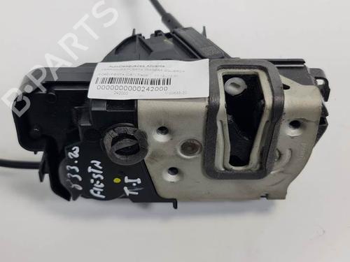 Used Rear left lock FORD FIESTA VII (HJ, HF) 1.1 Ti-VCT (75 hp) 6859535