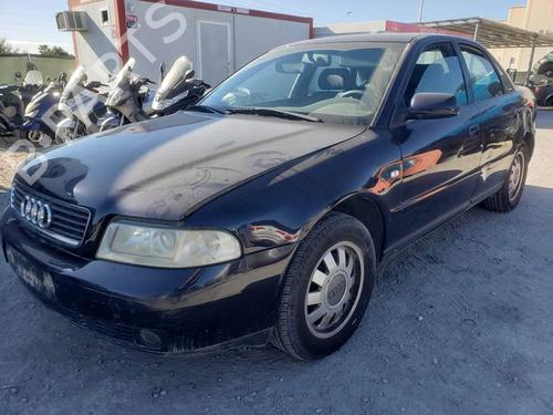 Brugte AUDI A4 B5 Avant (8D5) 1.8 1664486