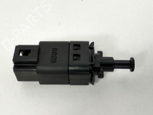 Used Switch Switch FIAT PANDA (169_) 1.3 D Multijet (169.AXC1A) (70 hp) 7229495 7229495