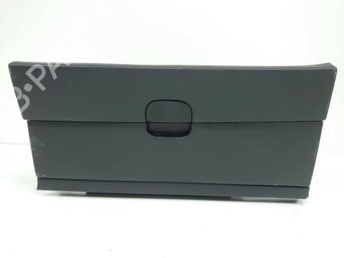 Used Glove box NISSAN QASHQAI / QASHQAI +2 I (J10, NJ10, JJ10E) 1.5 dCi (110 hp) 8152436