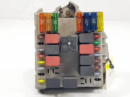 Used Fuse box Fuse box 15216886 15216886